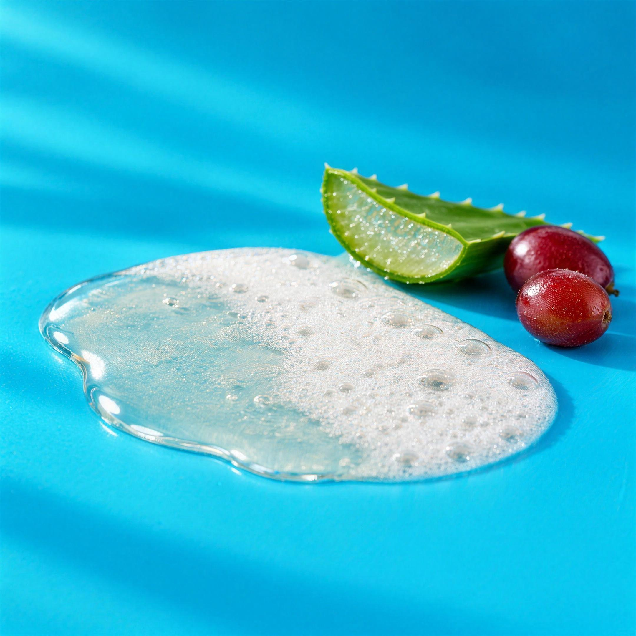 Texture del bagnodoccia aloe vera e uva: gel limpido con schiuma fine, con aloe e uva